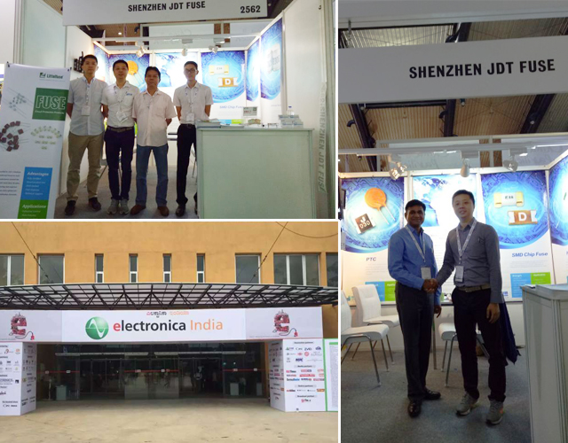 與客戶朋友合影