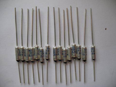 溫度保險絲在鋰離子電池中的應用