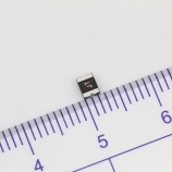 1210低內(nèi)阻保險(xiǎn)絲